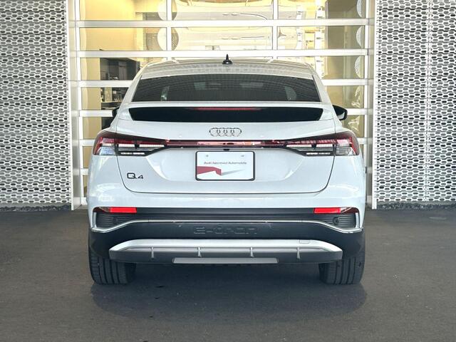 Audi Q4 Sportback e-tron 5