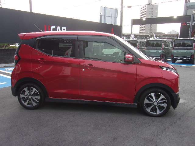 Mitsubishi eK X 4