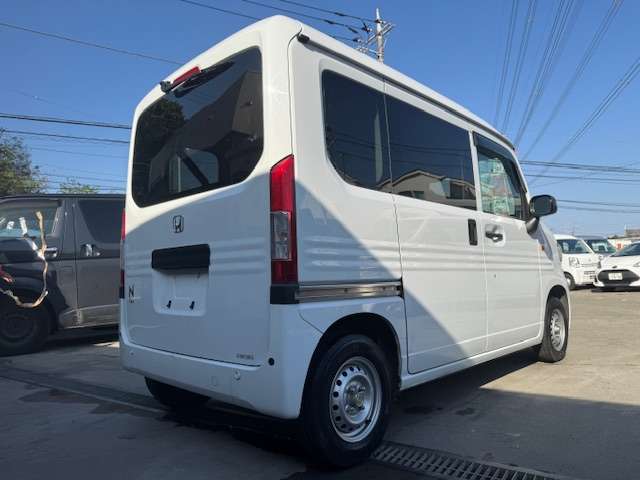 Honda N-VAN 8