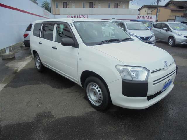 Toyota Succeed Van 3