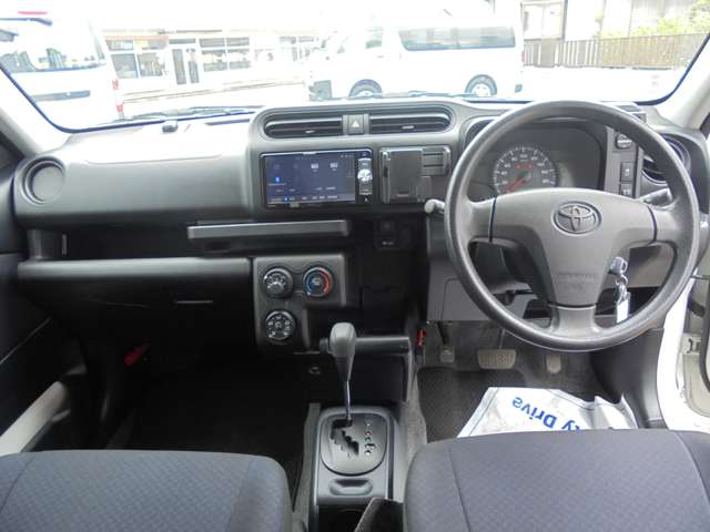 Toyota Succeed Van 9