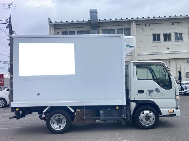 Isuzu Elf 7