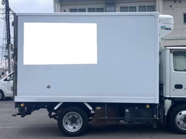 Isuzu Elf 9