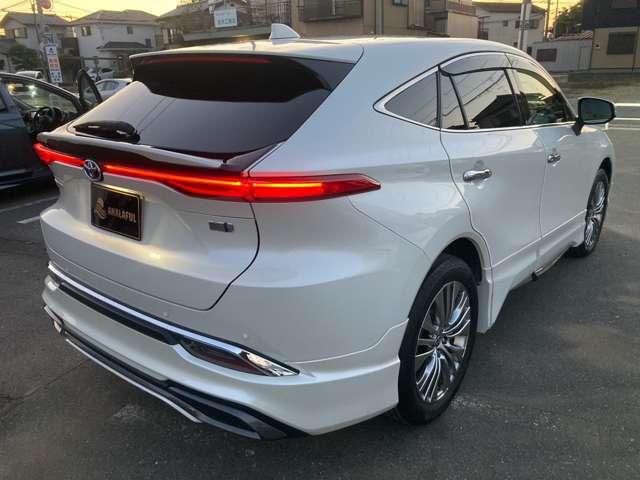 Toyota Harrier 6