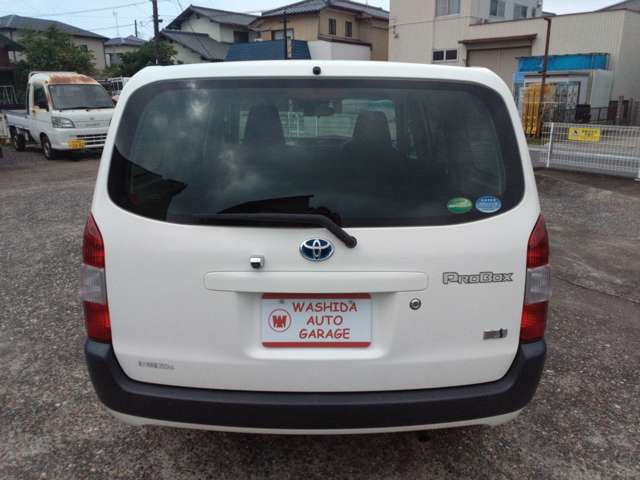 Toyota Probox Van 12