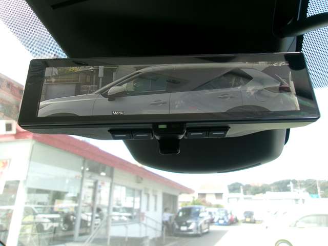 Nissan Serena 9