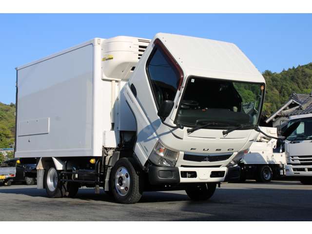 Mitsubishi Fuso Canter 11
