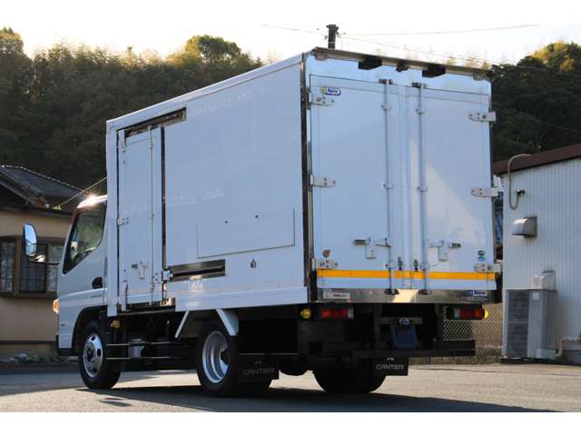 Mitsubishi Fuso Canter 6