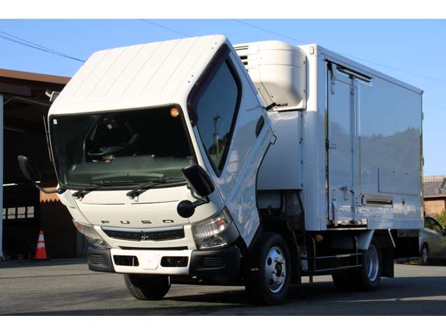 Mitsubishi Fuso Canter 9