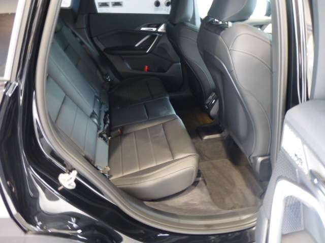 BMW X1 6