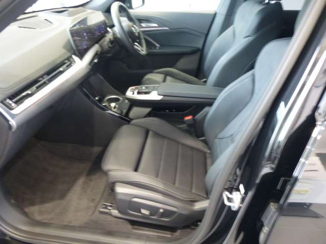 BMW X1 8