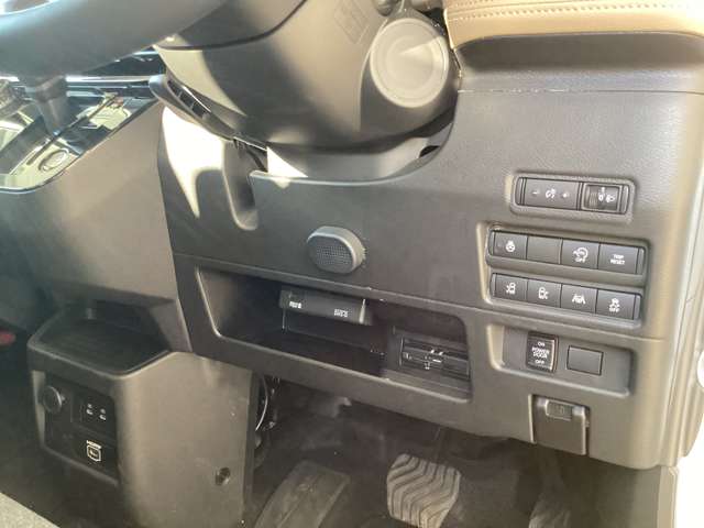 Mitsubishi Delica Mini 11