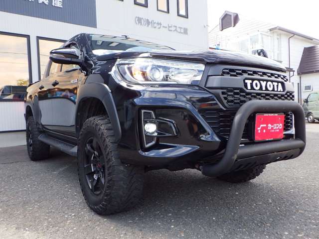 Toyota Hilux 6