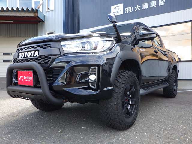 Toyota Hilux 8