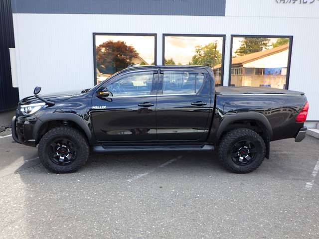 Toyota Hilux 9