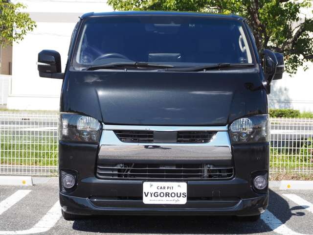 Toyota Hiace Van 2