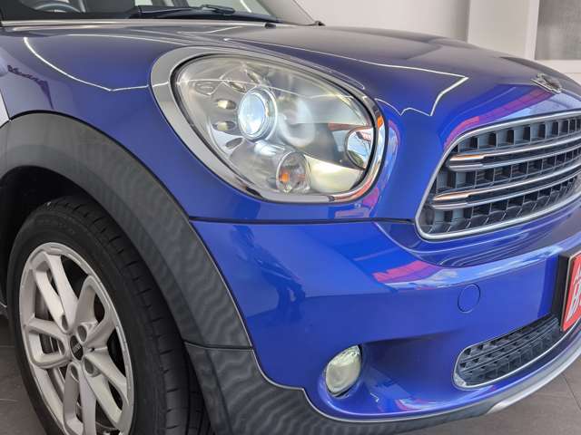 MINI Crossover 11