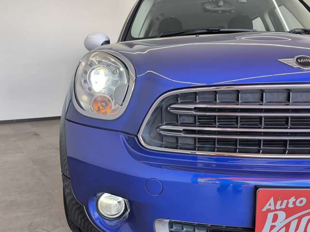 MINI Crossover 9
