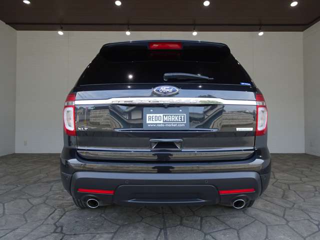 Ford Explorer 12