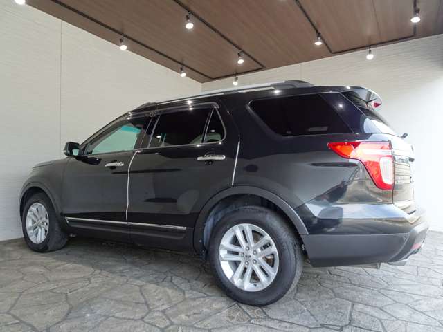 Ford Explorer 10
