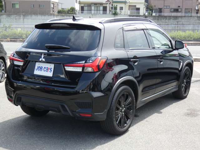 Mitsubishi RVR 9