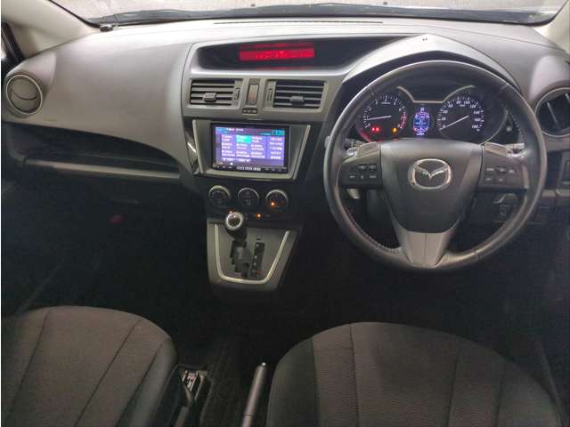 Mazda Premacy 12
