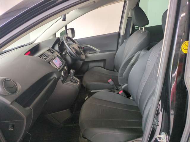 Mazda Premacy 9