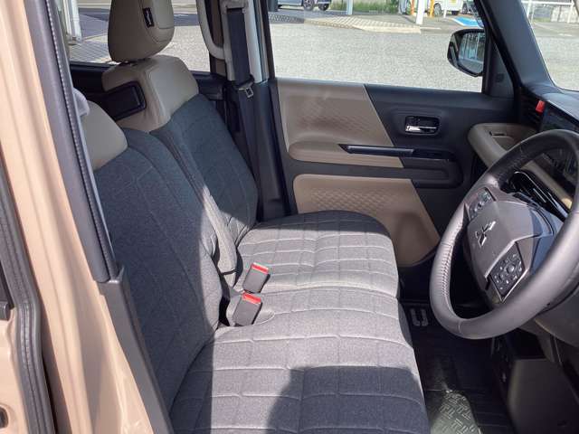 Mitsubishi Delica Mini 6