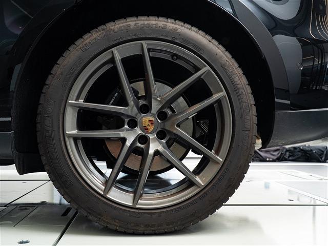 Porsche Macan 6