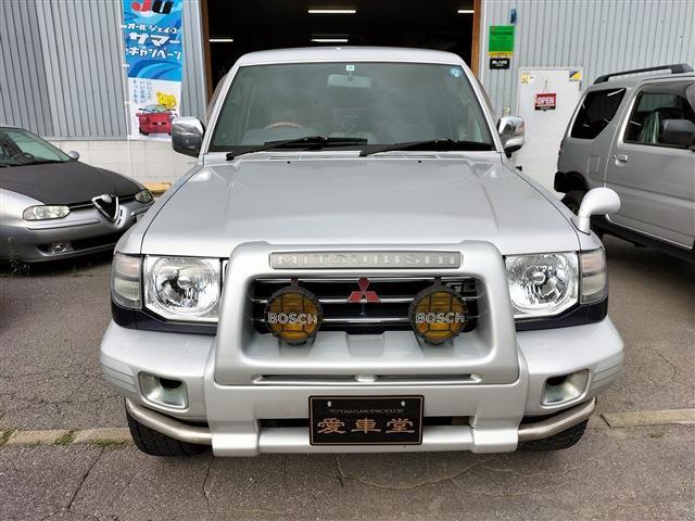 Mitsubishi Pajero 2
