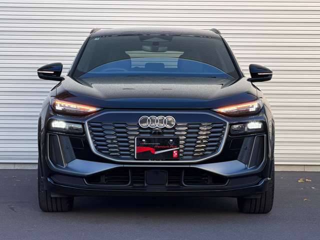 Audi Q6 e-tron 4