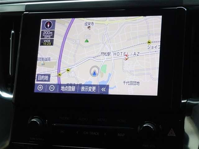 Toyota Alphard 6