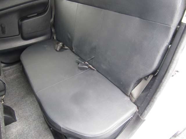 Toyota Probox Van 7