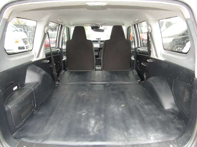 Toyota Probox Van 9