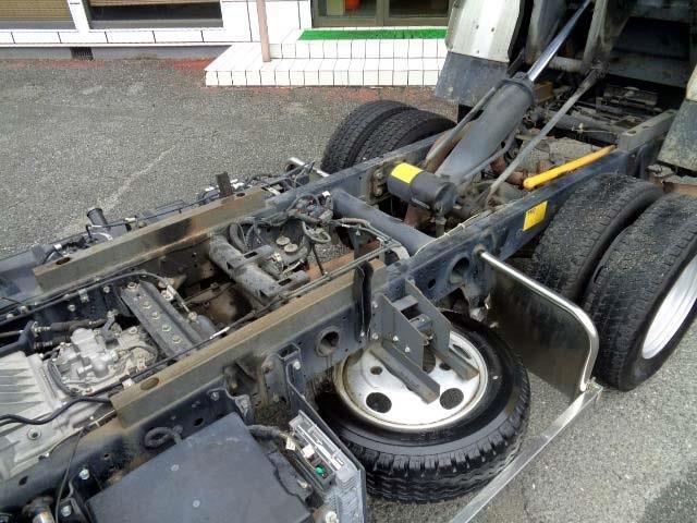 Mitsubishi Fuso Canter 12