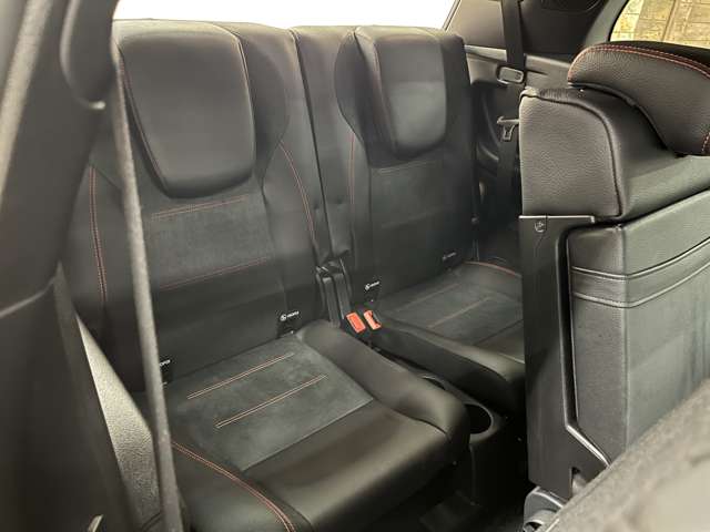 Mercedes-Benz GLB 10