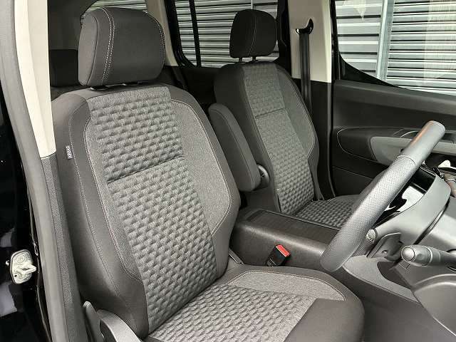 Peugeot リフターロング 10