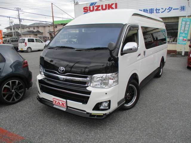 Toyota Hiace 5