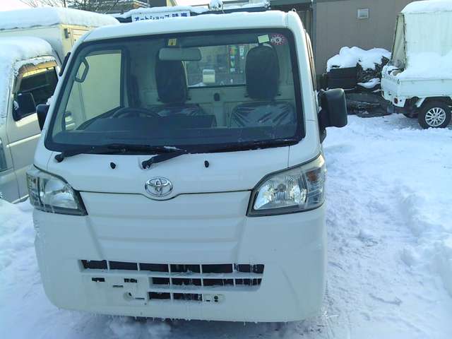Toyota Pixis Truck 2