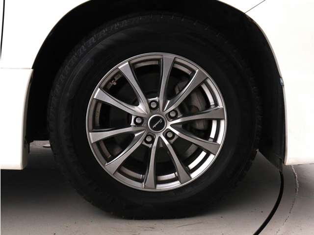 Toyota Vellfire 11