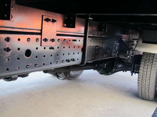 Mitsubishi Fuso Canter 5