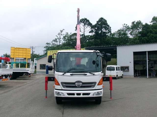Hino Ranger 12