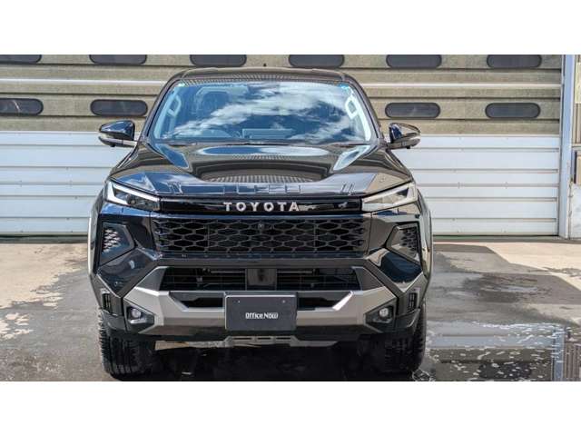 Toyota Hilux 7