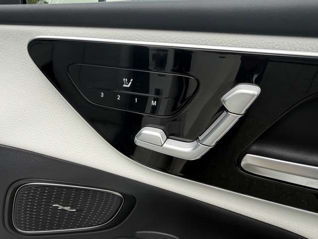 Mercedes-Benz GLC 12