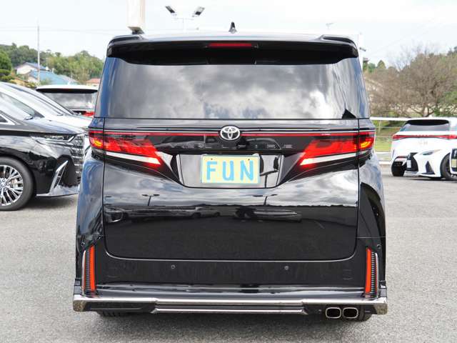 Toyota Vellfire 7