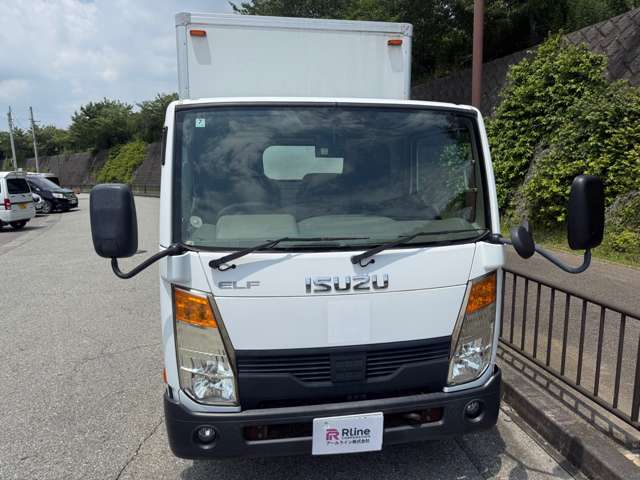 Isuzu Elf 2