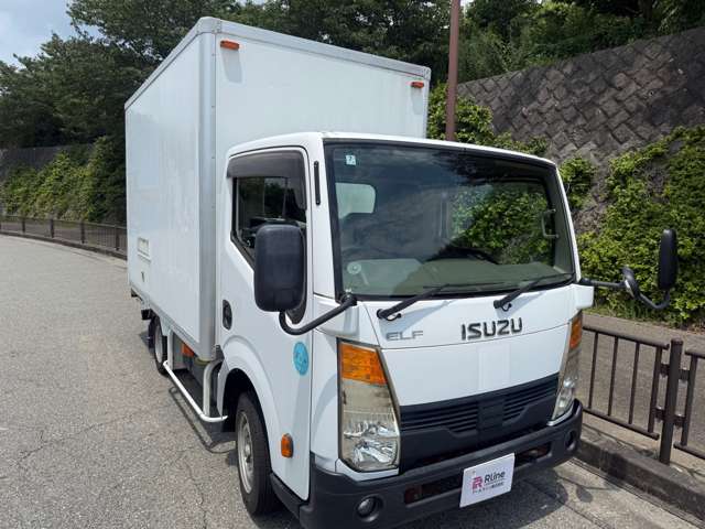 Isuzu Elf 3