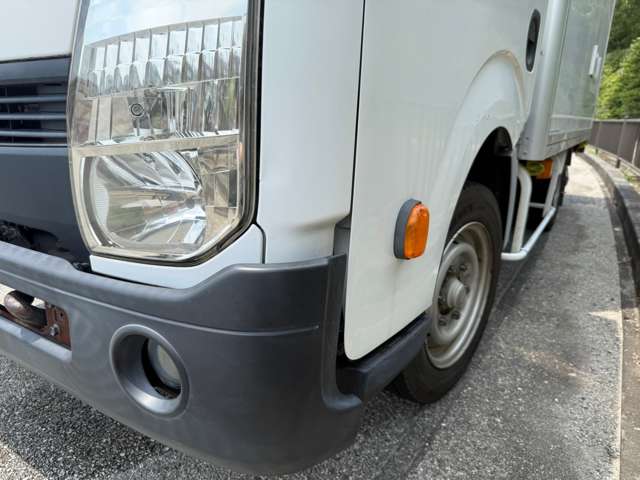Isuzu Elf 7
