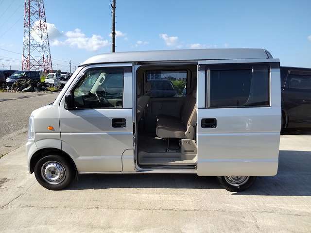 Suzuki Every 4