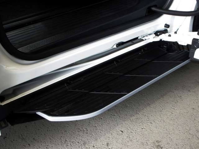 Toyota Voxy 12